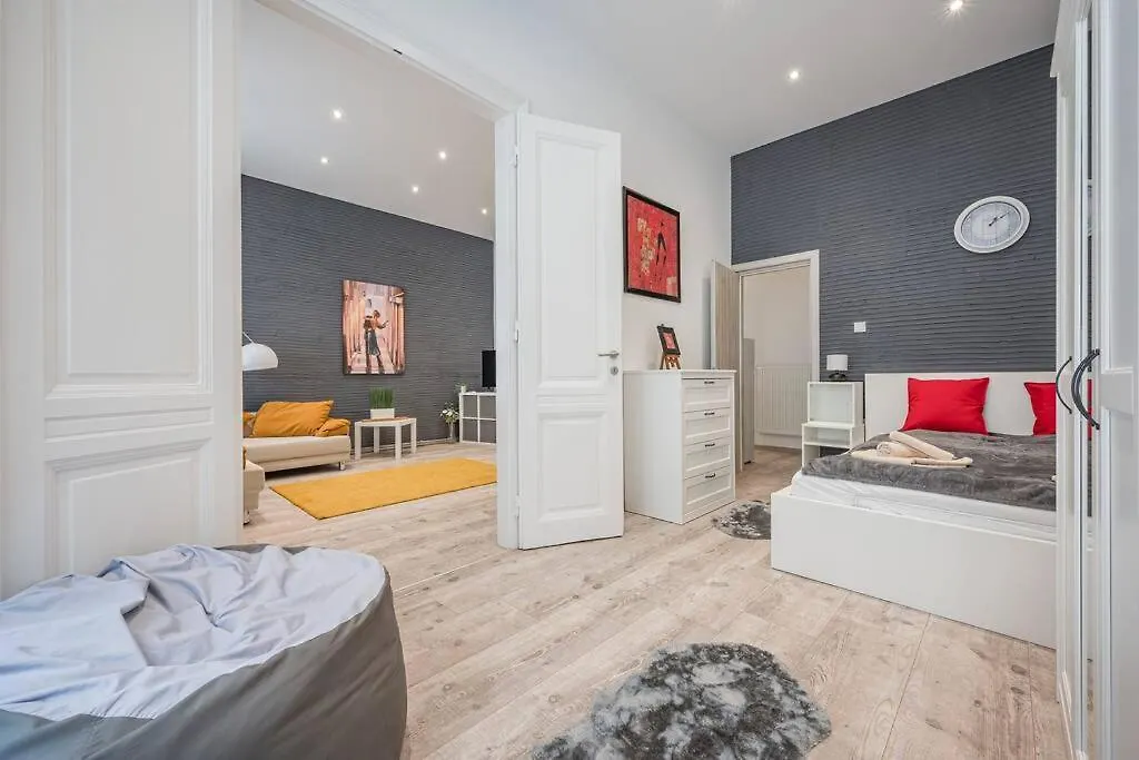 Apartmán Dual 2Br Comfort Escape With 2 Bathroom By Nw Budapešť